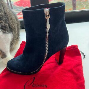 Christian Louboutin Telezip 85 Suede Heels – Size 37.5/US Size 7/7.5